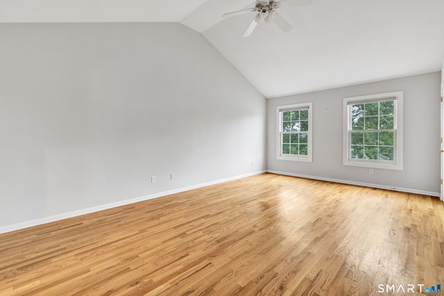 36 Pawtucket Avenue, Shelton, CT 06484
