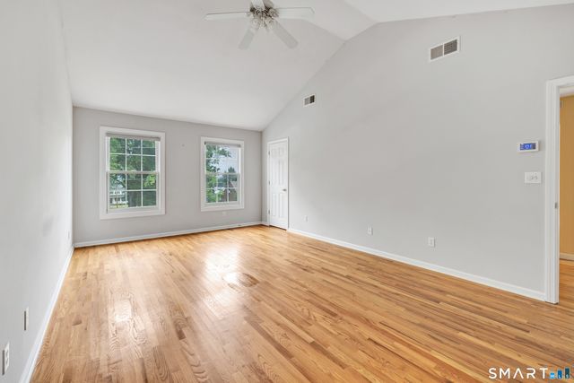 36 Pawtucket Avenue, Shelton, CT 06484