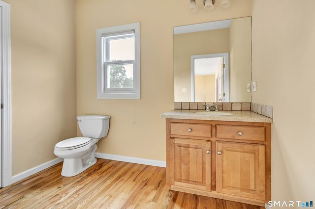 36 Pawtucket Avenue, Shelton, CT 06484
