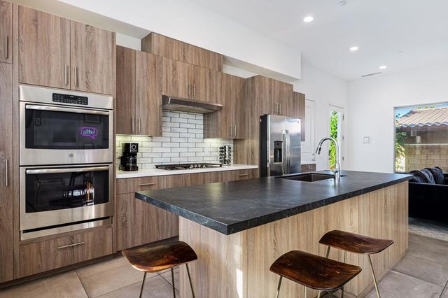 52300 Avenida Velasco, La Quinta, CA 92253