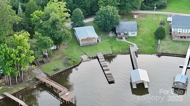 2458 Cottage Lane, Liberty Hill, SC 29074