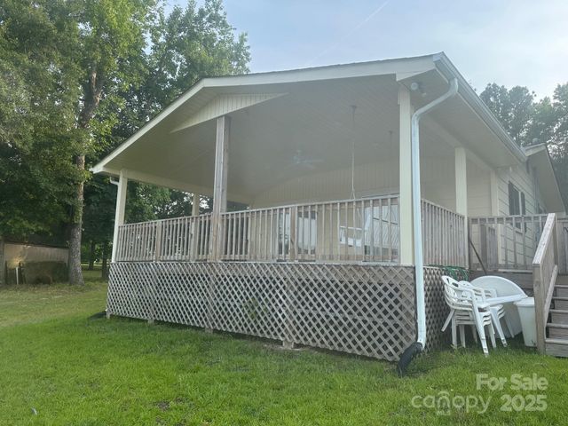 2458 Cottage Lane, Liberty Hill, SC 29074