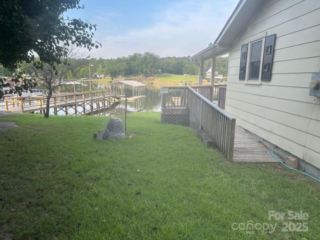 2458 Cottage Lane, Liberty Hill, SC 29074