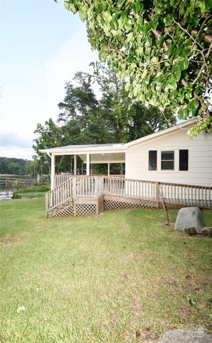 2458 Cottage Lane, Liberty Hill, SC 29074