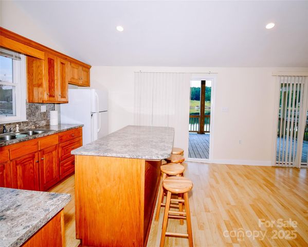 2458 Cottage Lane, Liberty Hill, SC 29074