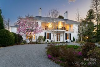365 Sherwood Drive S, Flat Rock, NC 28731