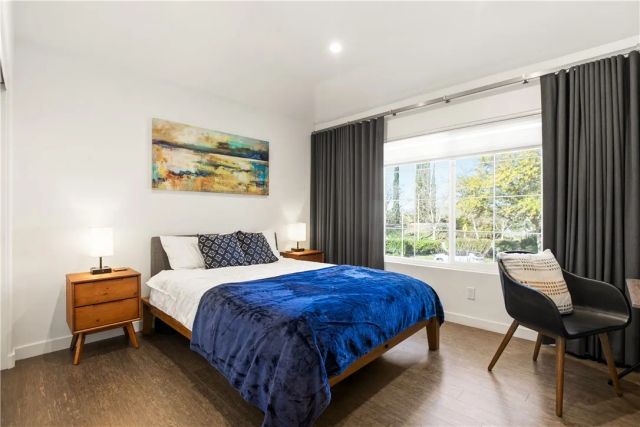 24522 Windsor C, Valencia, CA 91355