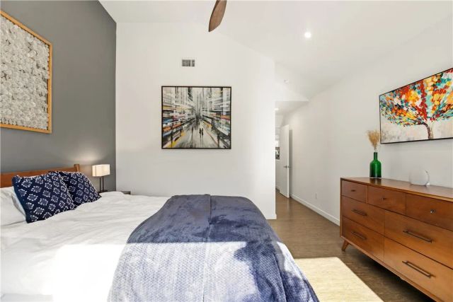 24522 Windsor C, Valencia, CA 91355