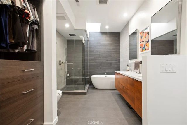 24522 Windsor C, Valencia, CA 91355