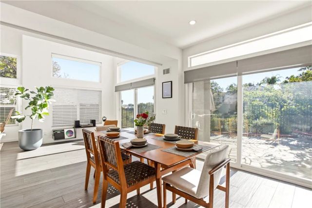 24522 Windsor C, Valencia, CA 91355