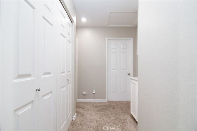 922 Pala Mesa, Corona, CA 92879