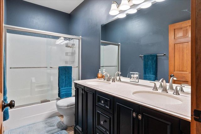 726 N 4th Street, La Crescent, MN 55947