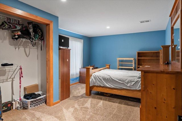 726 N 4th Street, La Crescent, MN 55947