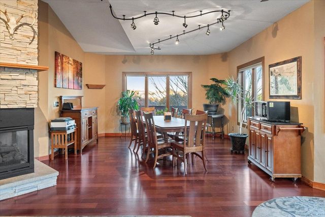 726 N 4th Street, La Crescent, MN 55947