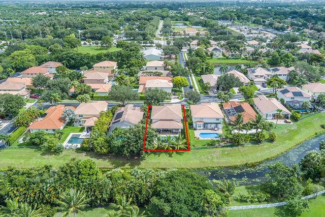 117 Hidden Hollow Drive, Palm Beach Gardens, FL 33418
