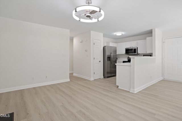121 Evening Star Drive, Apex, NC 27502