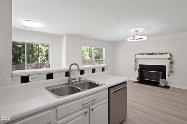 121 Evening Star Drive, Apex, NC 27502