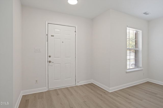 121 Evening Star Drive, Apex, NC 27502