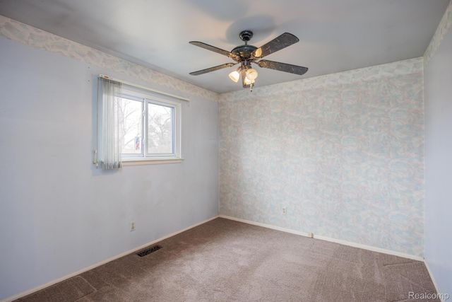 5121 McKinley Road, Warren, MI 48091