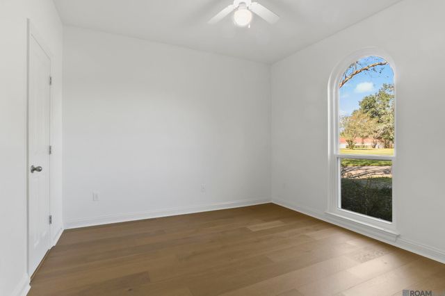 11924 Indigo Dr, St Francisville, LA 70775