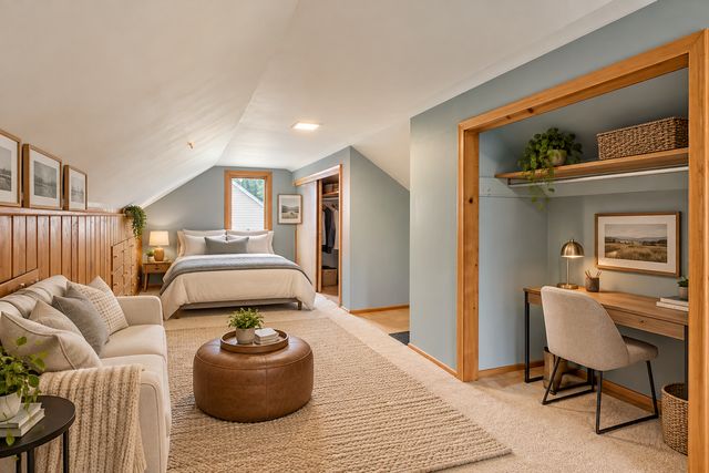 56 East Road, Circle Pines, MN 55014