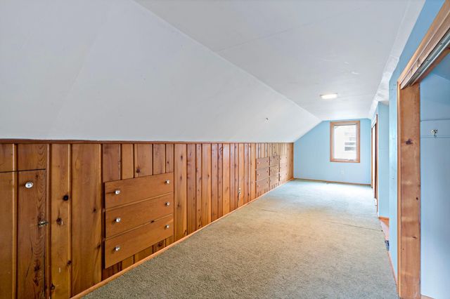 56 East Road, Circle Pines, MN 55014