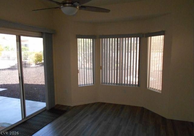10313 Long Leaf Place, Las Vegas, NV 89134