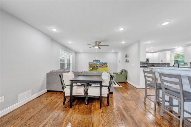 1531 Coral Ridge RD, Roanoke, VA 24018