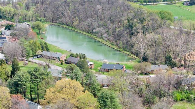 1531 Coral Ridge RD, Roanoke, VA 24018