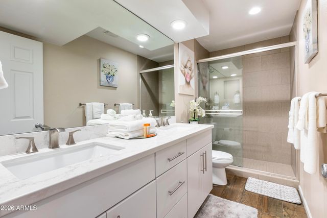 8249 E REDWING Road, Scottsdale, AZ 85250