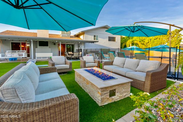 8249 E REDWING Road, Scottsdale, AZ 85250