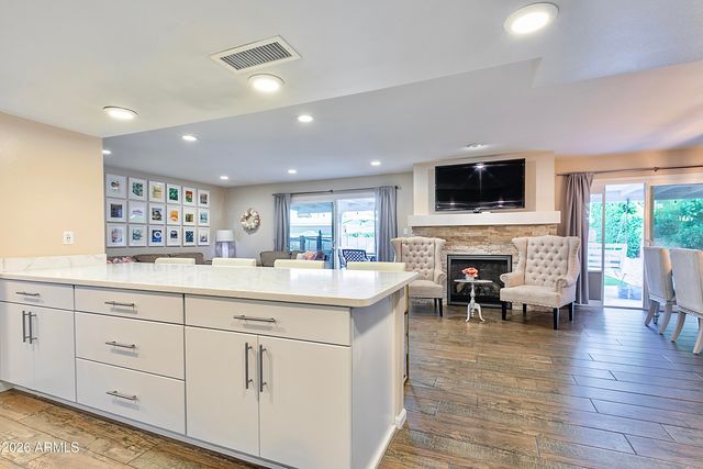 8249 E REDWING Road, Scottsdale, AZ 85250