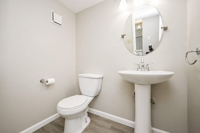 3901 Woodchase Drive 48, Houston, TX 77042