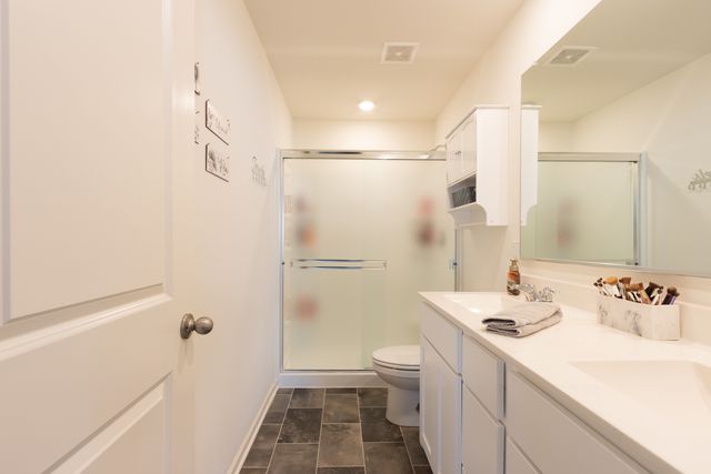 818 Briar Glen Court, Hampshire, IL 60140