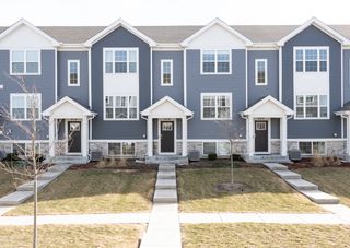 818 Briar Glen Court, Hampshire, IL 60140