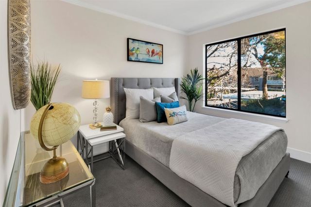 22 22 Schooner Ct, Richmond, CA 94804