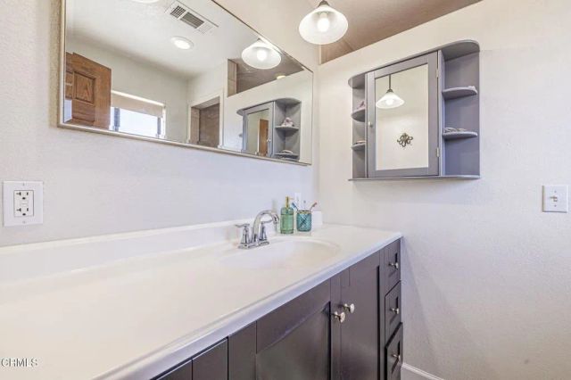 41620 55th Street West, Lancaster, CA 93536