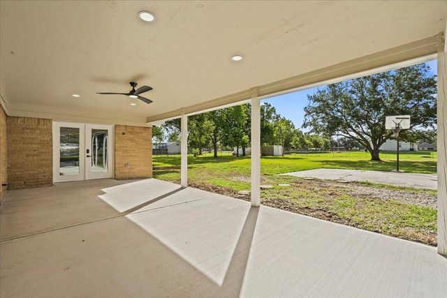 3405 Meadowlark Lane, Alvin, TX 77511