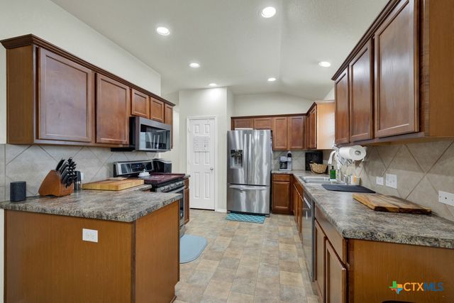 2877 Oakdell Trail, New Braunfels, TX 78130