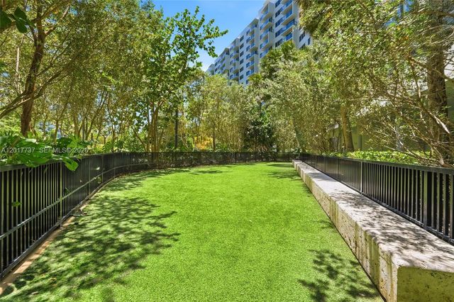 1500 Bay Rd 666S, Miami Beach, FL 33139