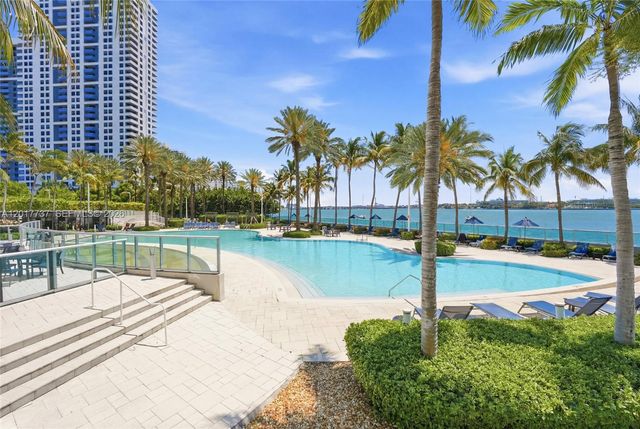 1500 Bay Rd 666S, Miami Beach, FL 33139