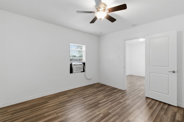 613 W Murray Street, Denison, TX 75020