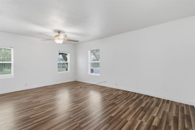 613 W Murray Street, Denison, TX 75020