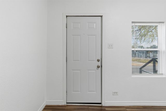 613 W Murray Street, Denison, TX 75020