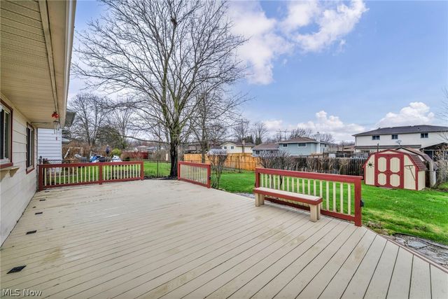 29400 Vita Lane, North Olmsted, OH 44070