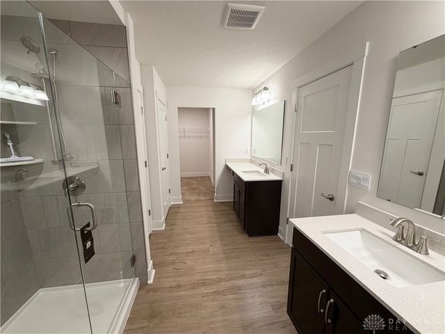 130 Magnolia Lane, Springboro, OH 45066
