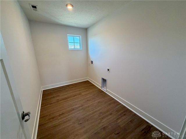 130 Magnolia Lane, Springboro, OH 45066