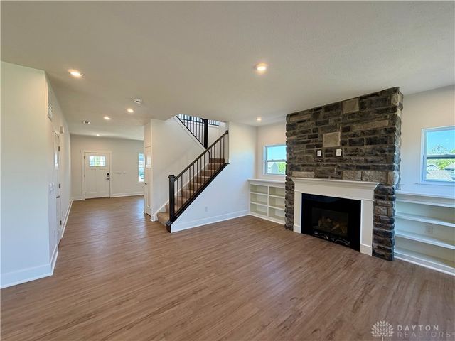 130 Magnolia Lane, Springboro, OH 45066