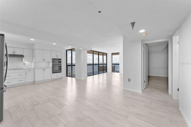 2413 BAYSHORE BOULEVARD 1401, Tampa, FL 33629