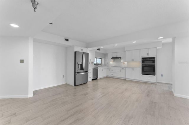 2413 BAYSHORE BOULEVARD 1401, Tampa, FL 33629